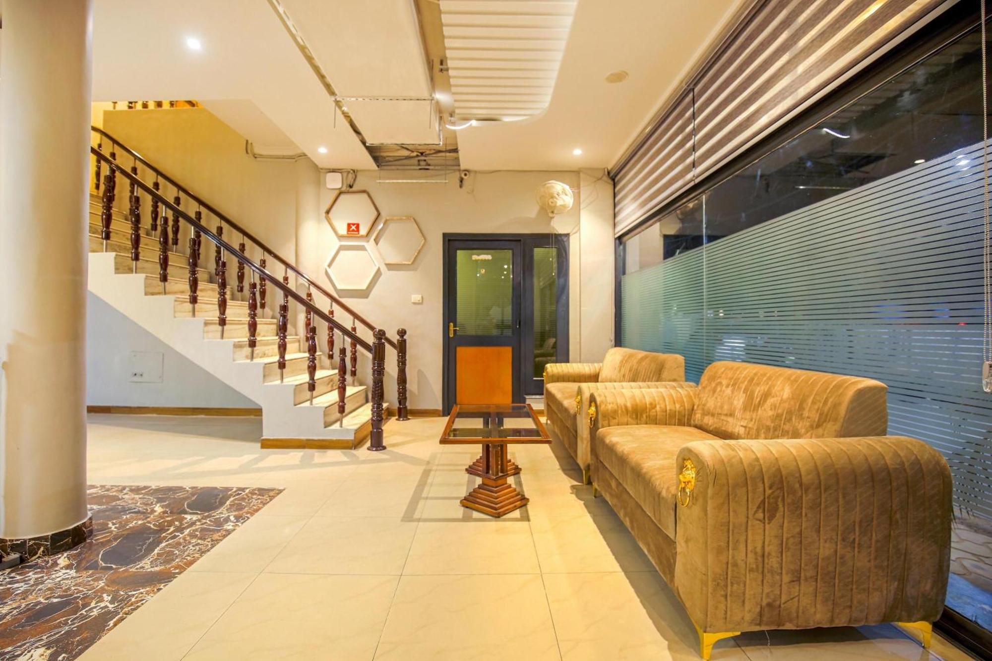 Hotel Ricky By Sahibs Group Amritsar Buitenkant foto